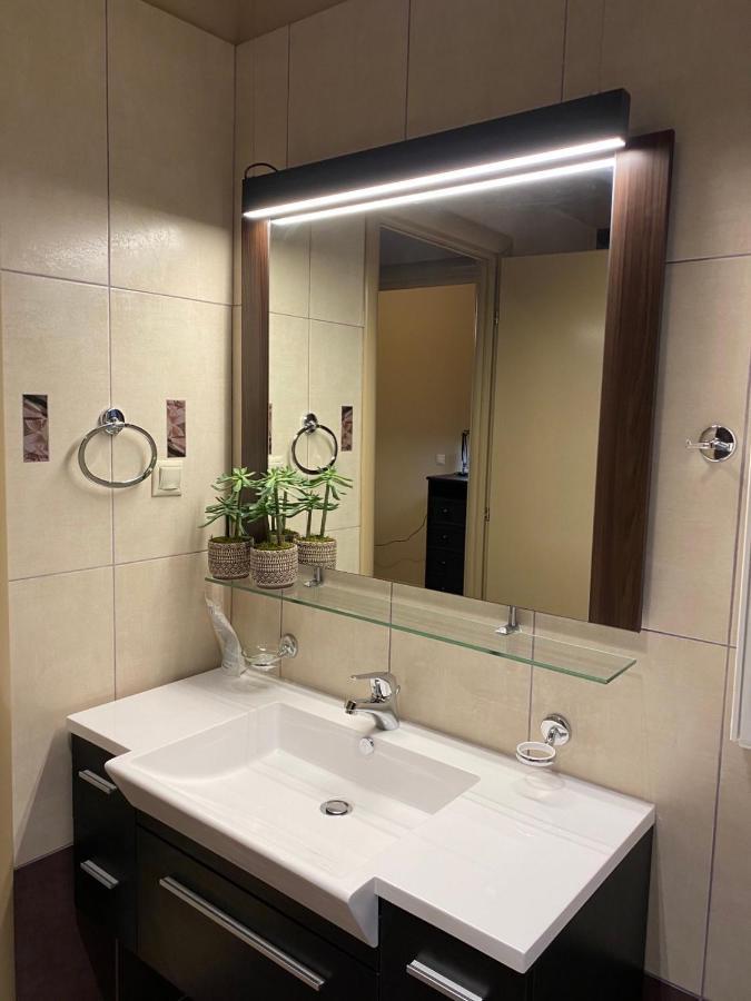 Luxurious Maisonette In The Countryside With A Pool Kalavryta Luaran gambar